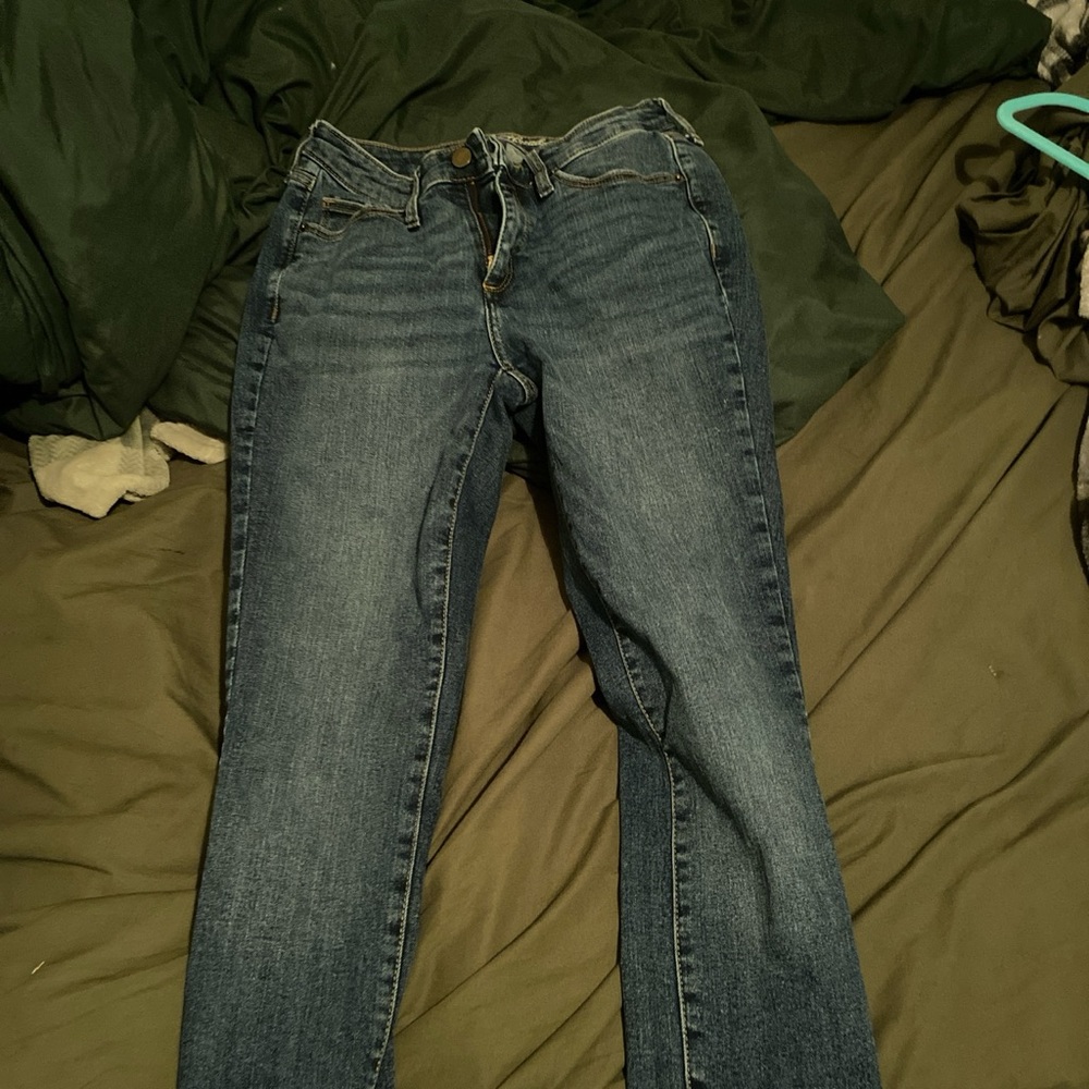Low Waisted Jeans
